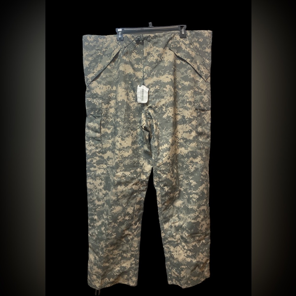 NWT TROUSERS,COLD WEATHER, UNIVERSAL CAMOUFLAGE"SPM1C1-08-D-C106 X-LARGE…